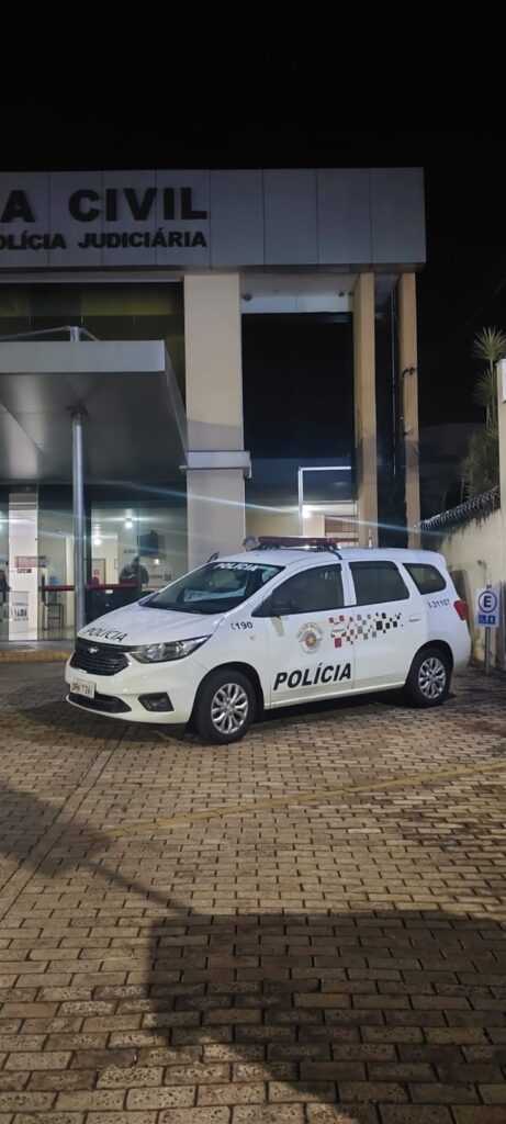 individuo-ja-conhecido-nos-meios-policiais-e-preso-no-jd-itajubi-por-trafico-de-drogas